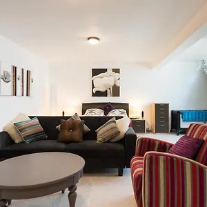 https://sunset-villa.in-canary-islands.com